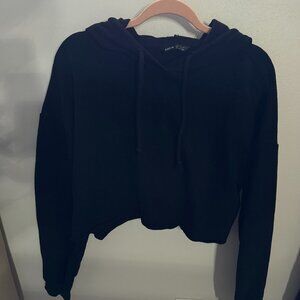 XL Cropped Hoodie